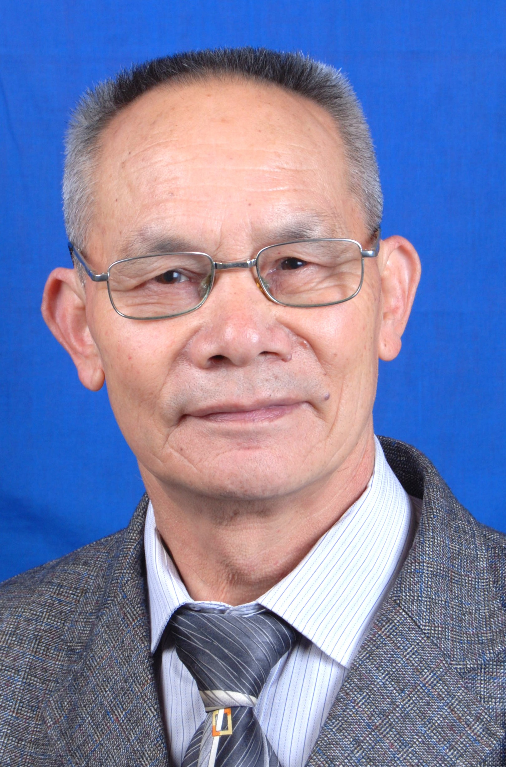 张通云