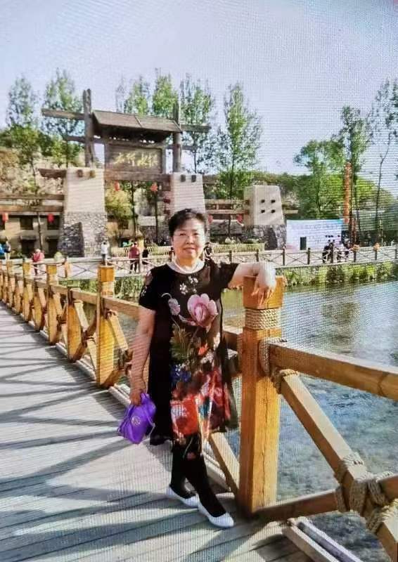 李建新
